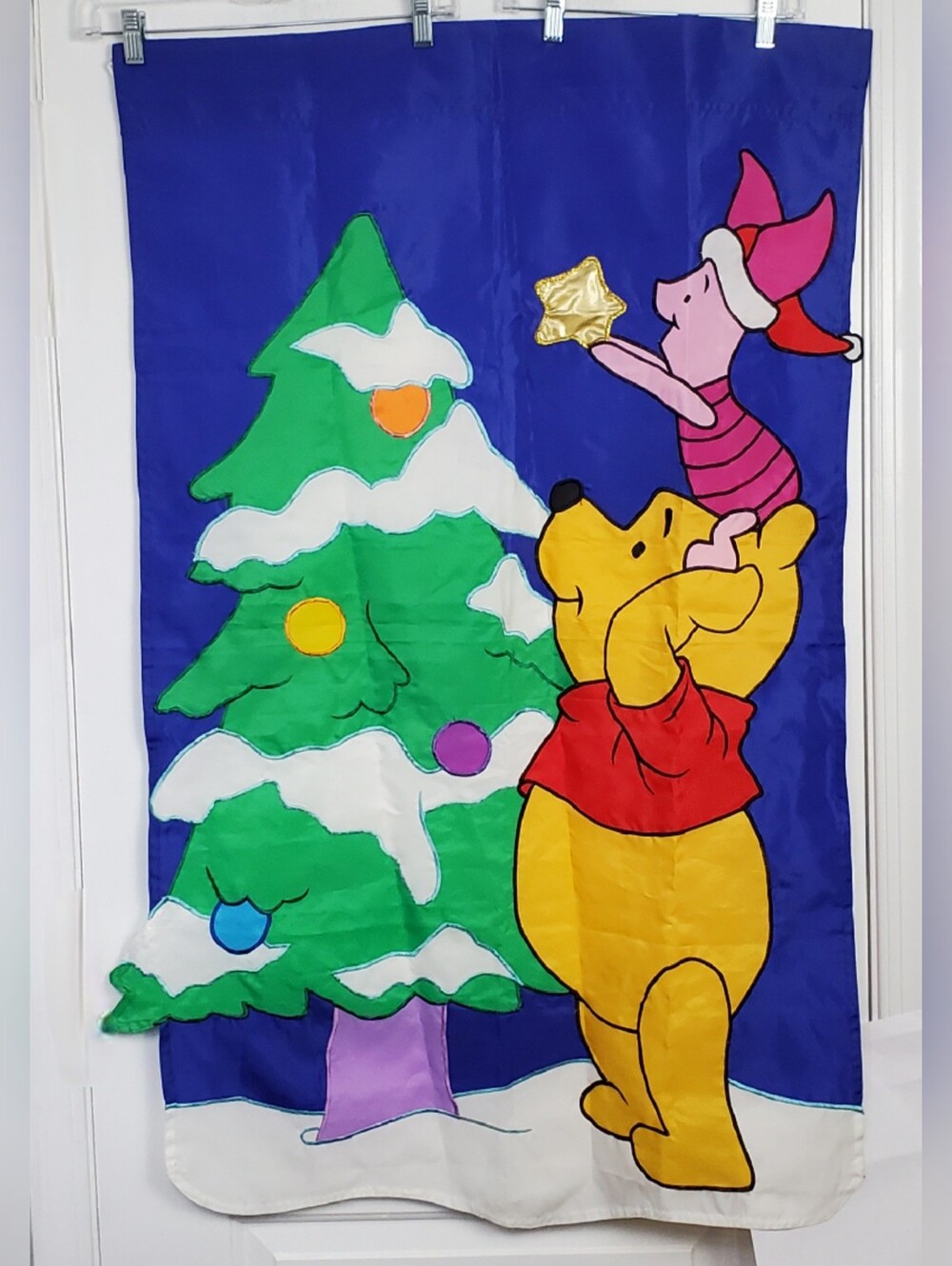 Disney VTG Winnie the Pooh and Piglet Christmas Tree Outdoor Garden Flag - EUC